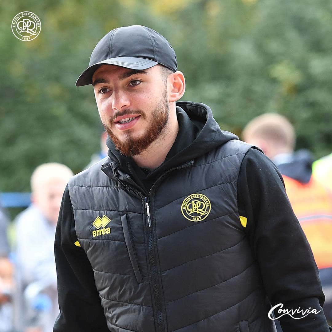クイーンズ・パーク・レンジャーズFCのインスタグラム：「West London ➡️ West Yorkshire」