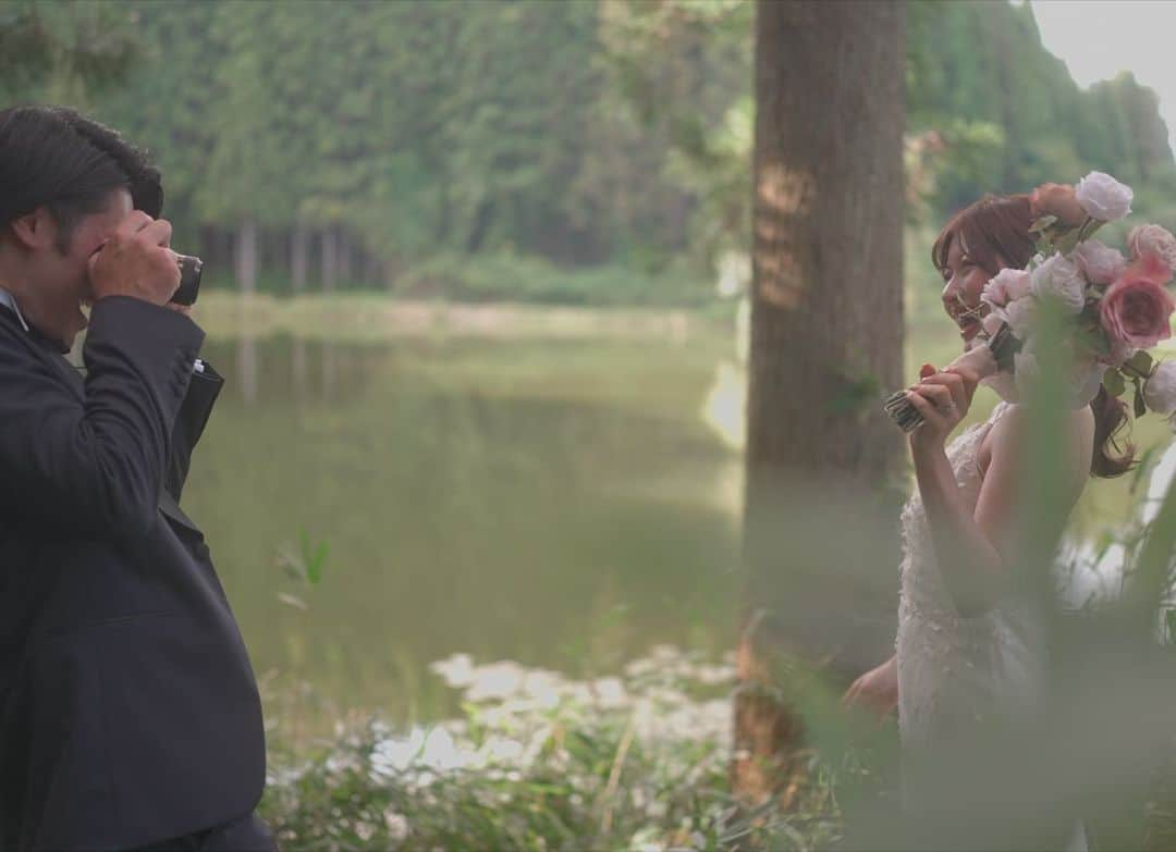 たつやさんのインスタグラム写真 - (たつやInstagram)「死ぬまで毎年結婚記念日に撮ろう👰🏻‍♀️👰🏾‍♂️📸  #weddingphotography」10月21日 22時06分 - h_tatsuya522