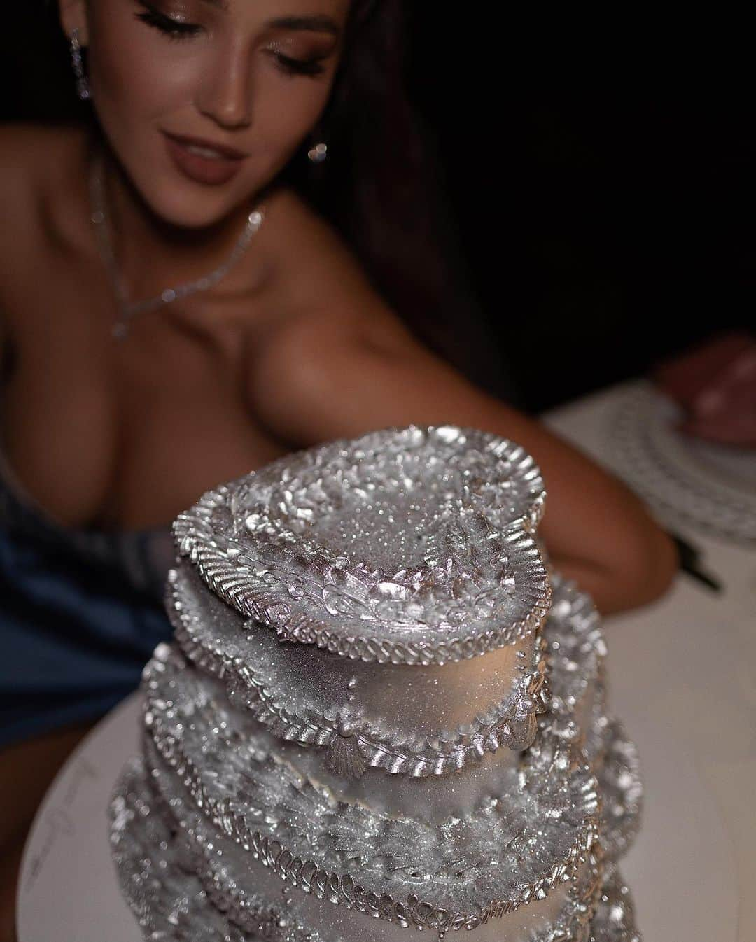 クリスティーナ・クレイトさんのインスタグラム写真 - (クリスティーナ・クレイトInstagram)「Birthday cake 🍰  Самый лучший праздник, запомню этот день на всю жизнь 🥹🫶」10月21日 22時29分 - kristabelkrayt