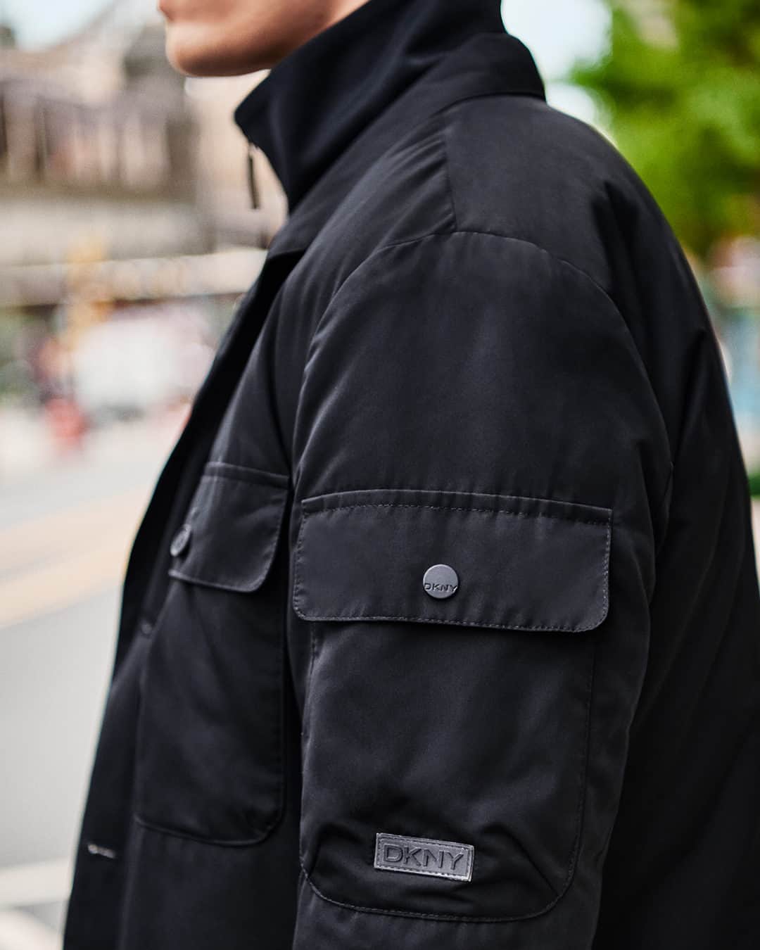 DKNYのインスタグラム：「Details that make the difference.  #DKNYFORYOU」