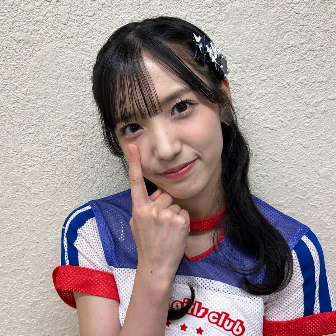 下尾みうさんのインスタグラム写真 - (下尾みうInstagram)「劇場曲リクエストアワー ありがとうございました💗  #akb48 #武道館 #武道館ライブ #劇場 #月と水鏡」10月21日 22時39分 - miumiu1343