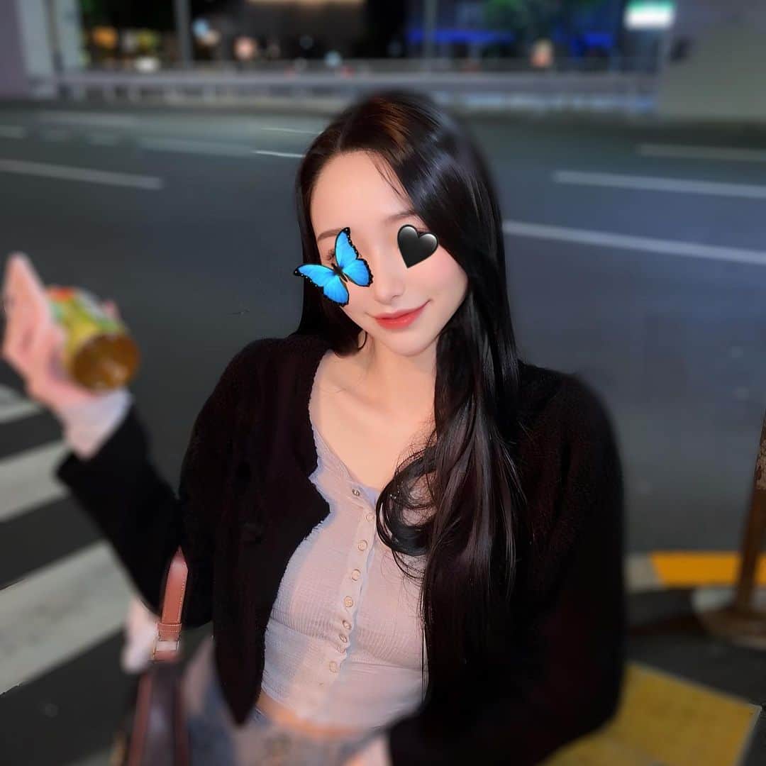 探偵ちゃんさんのインスタグラム写真 - (探偵ちゃんInstagram)「港区女子は年収360万の人が創り出した幻想ｼﾞｬﾝ」10月21日 23時02分 - negioisiina