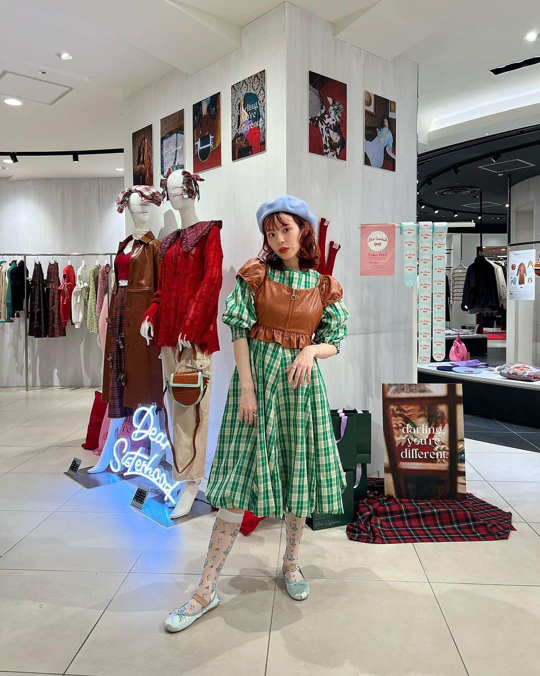 瀬戸あゆみのインスタグラム：「本日は名古屋三越栄店での来店イベント、お越しくださった方々ありがとうございました！ 三越でのPOP UPはいよいよ残すところ明日までとなりました✨  今日はずっと着たかったけど意外とわたしの着用写真がなかった、チェックバルーンワンピースのグリーンを着て店頭に立ちました☘️🤎 (実は今回のコレクションの中で一番すきかもしれない。。。！やっぱりちょうかわいい！)  明日は、わたしは @falinenagoya にて15:00-16:30の間にいます❣️ 会いにきてね〜！まゆげステッカーも問答無用で渡すね！！  📍Baby Faline 〒460-0008 愛知県名古屋市中区栄３丁目２８−１１７  #dearsisterhood  #faline  #名古屋」