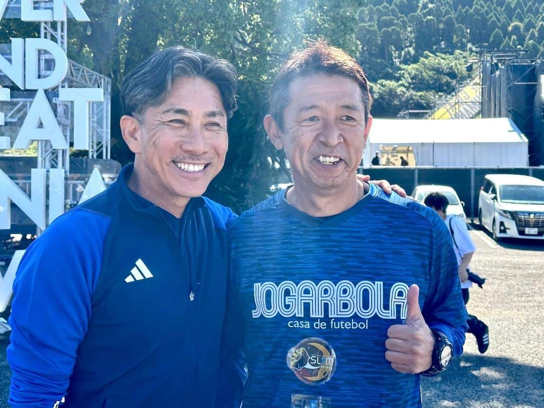 前園真聖のインスタグラム：「サッカー教室で久しぶりに遠藤彰弘に会いました👍 #サッカー #サツマニアンヘス」