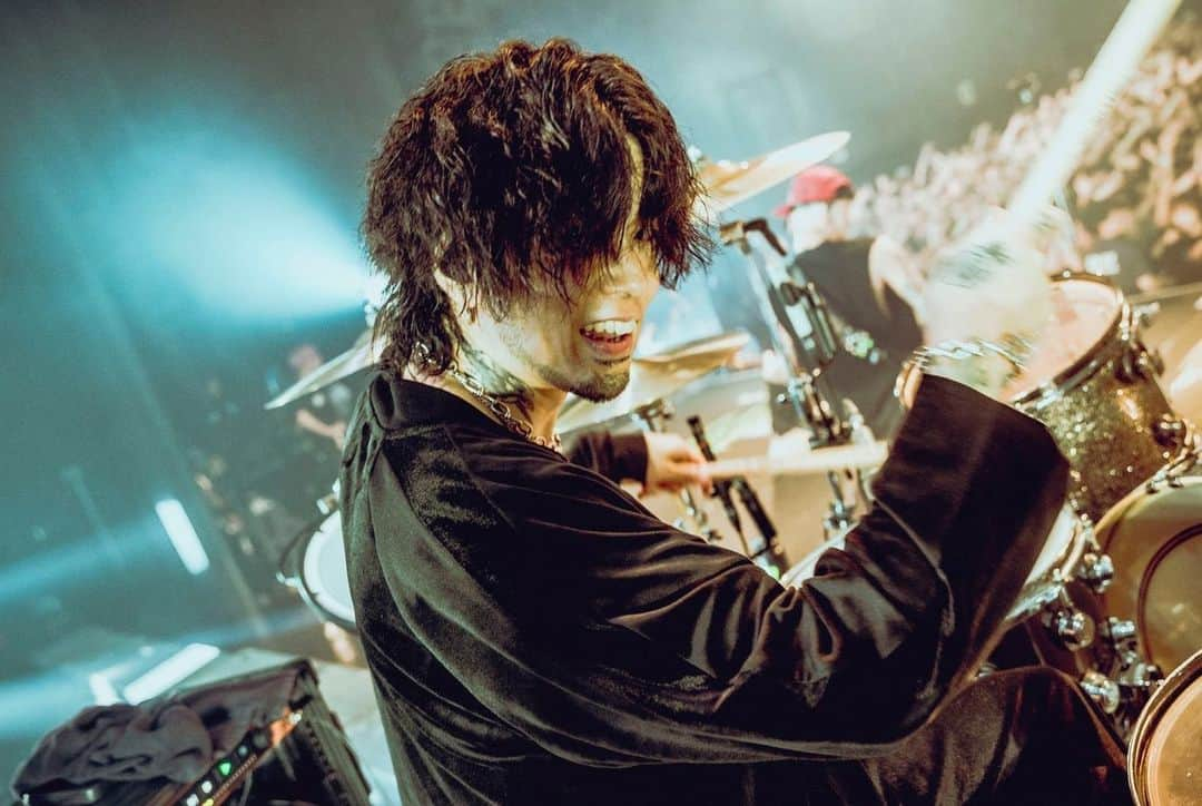 Katsuma さんのインスタグラム写真 - (Katsuma Instagram)「"SETLIST ELECTION" ONE MAN TOUR 2023 at Zepp Nagoya Day2  Photos by @bashico_photo   #coldrain #SWEETSIXTEEN」10月21日 23時55分 - katsuma_drums