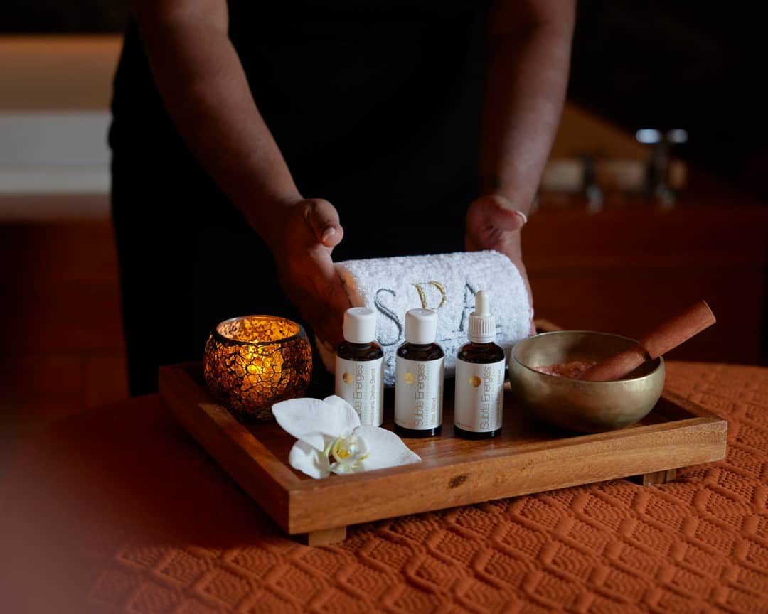 のインスタグラム：「Treat your skin to some TLC at the Peninsula Spa.  #thepeninsulanewyork #luxurytravel #nychotels #spa」