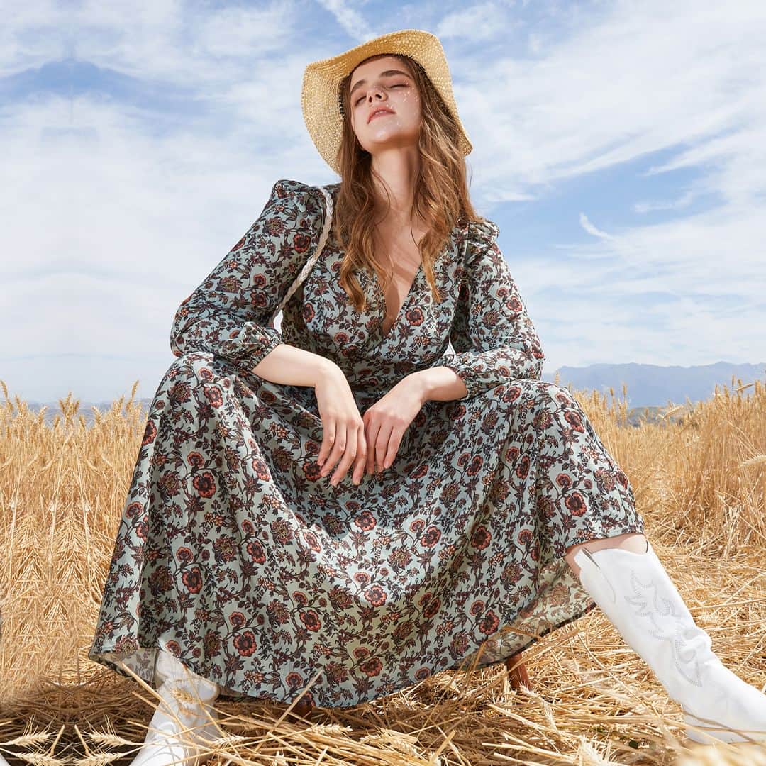 SHEINさんのインスタグラム写真 - (SHEINInstagram)「Don't let your wardrobe limit where you wear your wonderful! 💃 Unlock fits for every function with #SHEINCollections #ForSpecialOccasions 🎉」10月22日 2時00分 - sheinofficial