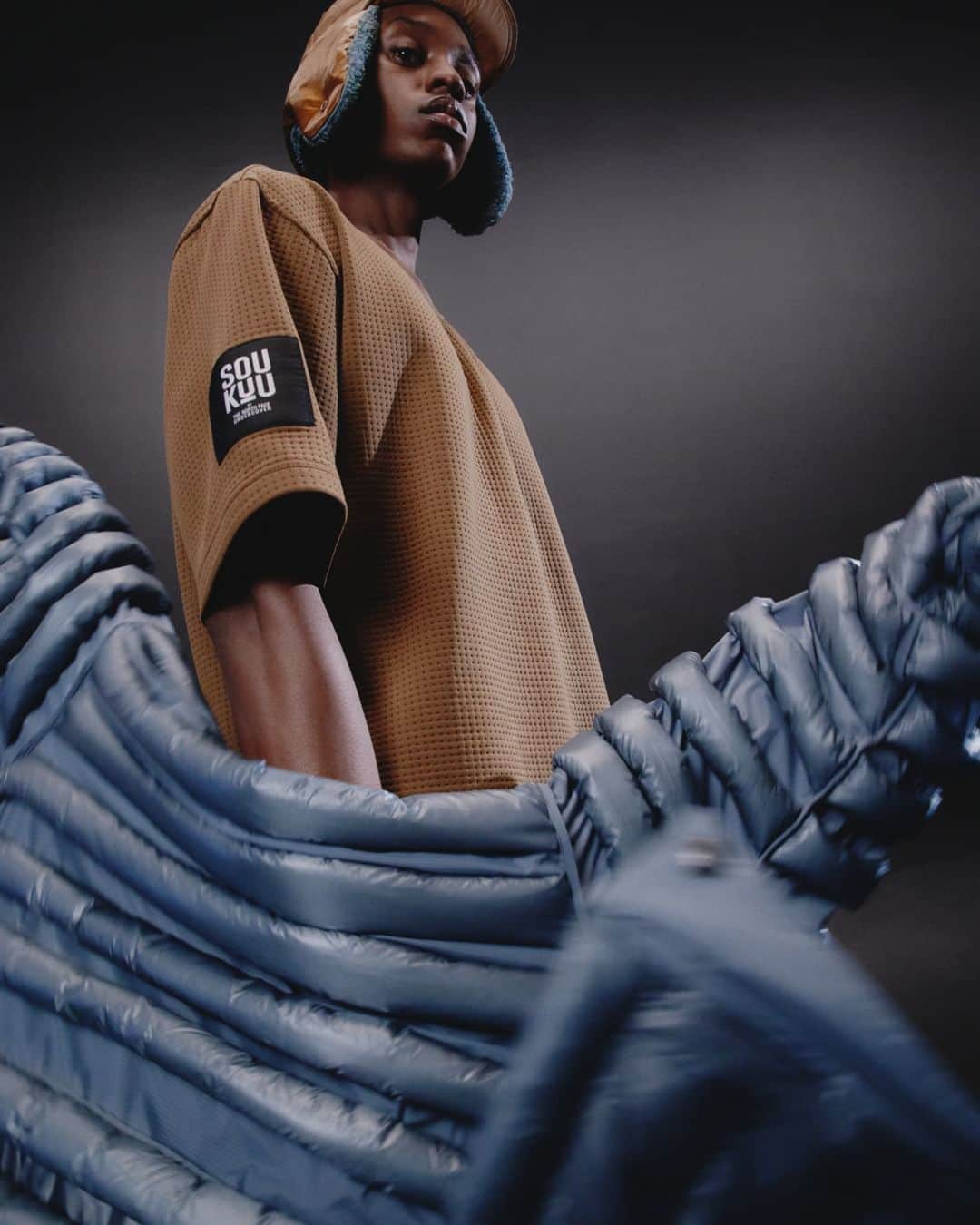 THE NORTH FACE JAPANのインスタグラム：「Guided by the quiet confidence of nature, The North Face and Undercover present Soukuu, a collaboration born from the balance of calm and chaos.  SOUKUU - THE NORTH FACE X UNDERCOVER  URL: https://www.goldwin.co.jp/tnf/special/undercover/  @undercover_lab #undercover #アンダーカバー #thenorthface #ザノースフェイス #tnfjp #neverstopexploring」
