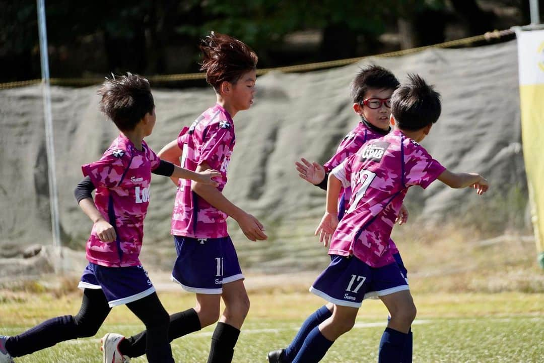 sfidaさんのインスタグラム写真 - (sfidaInstagram)「. ASAIHOME presents Challenge League Championship Powered by sfida  PHOTO GALLERY📸 #ドラゴンズ柏 vs #FC testigo #FClogro vs #KIDSPOWER @challenge__league  #sfida #スフィーダ #サッカー #チャレンジリーグ #ChallengeLeague」10月22日 12時16分 - sfidasports