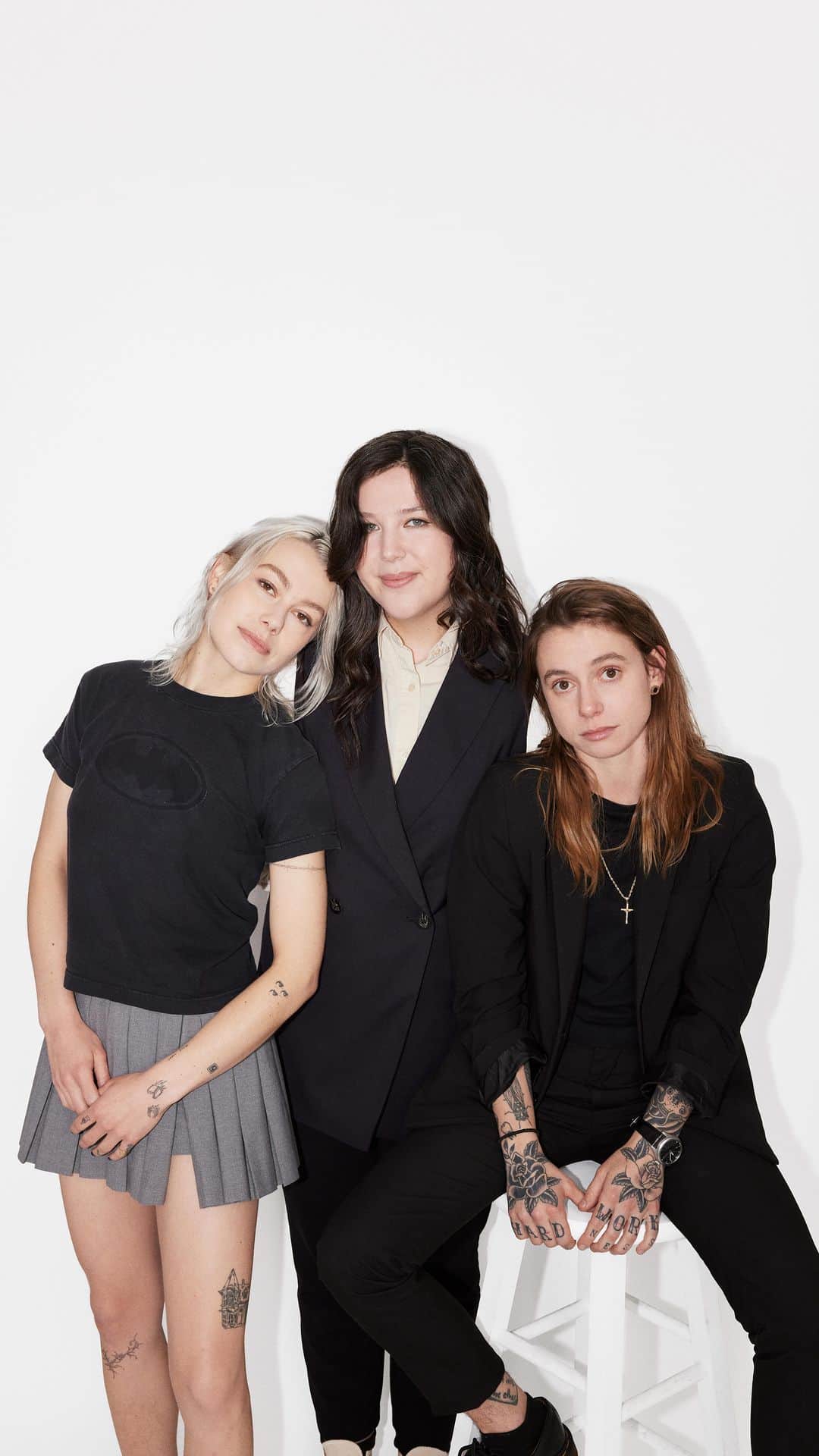 Apple Musicのインスタグラム：「While on their fall tour, @xboygeniusx stopped by the studio to chat with @zanelowe about their new EP, ‘the rest,’ and how they balance creating music for their collective with solo projects. Link in bio.」