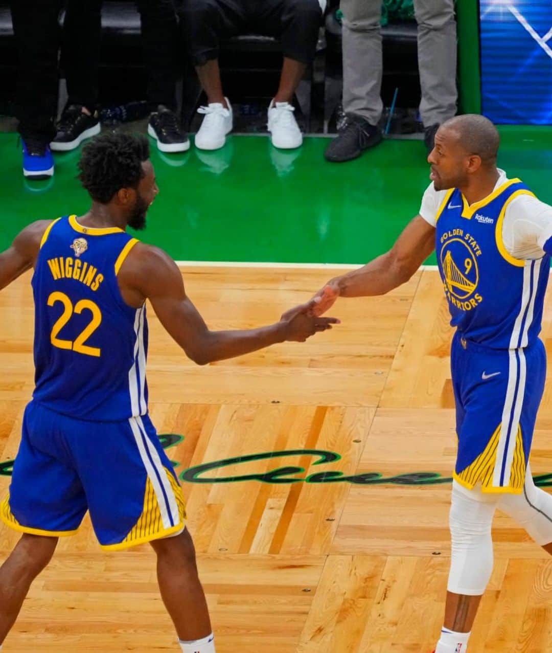 アンドリュー・ウィギンスのインスタグラム：「Congratulations to the OG on a hell of a career. It was an amazing experience suiting up and playing with you. Appreciate the knowledge and wisdom you passed down to me. Enjoy retirement!  #9」