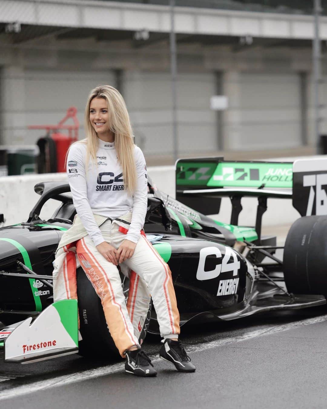 Lindsay Brewerのインスタグラム：「Words can’t explain what a momentous day it was for me getting to test the @indynxt car for the first time at the iconic @indianpolismotorspeedway   Was nervous at first due to the jump between this new car and my last one, with almost twice the horsepower, more braking power, more downforce, and basically more of everything.  Many people don’t know that I started racing at the age of 11 and had some early success in go-karts and Legend Car racing, but had to discontinue the sport when I was unable to fund it any further.  I ended up going to college and don’t regret that one bit because it’s where I built a social media following and met some of my best friends  I am so thankful that @juncoshollinger and my sponsor @c4energy gave me the opportunity and chance to be here.  It was such a great experience at the Chris Griffis test to understand the new race car and for those that asked the biggest surprise was the way the throttle kicks in with the turbo.  I’m still grinning ear to ear from the speed, and I cannot state enough how much I appreciate the team helping me in this process to coach me and step me up faster and faster throughout the day.  I do wish the weather was a bit more cooperative as I wanted even more time in the car and the time flew!   Although I was a bit appprehensive leading up to the test, due to the physicality of the INDY NXT Dallara chassis that has no power steering, my work in the gym for the past few years has now paid off and I am confident in the next tests that we will be able to learn from today and push harder and faster.  Thank you to everyone that has supported me on this journey, this will hopefully be just the beginning!」