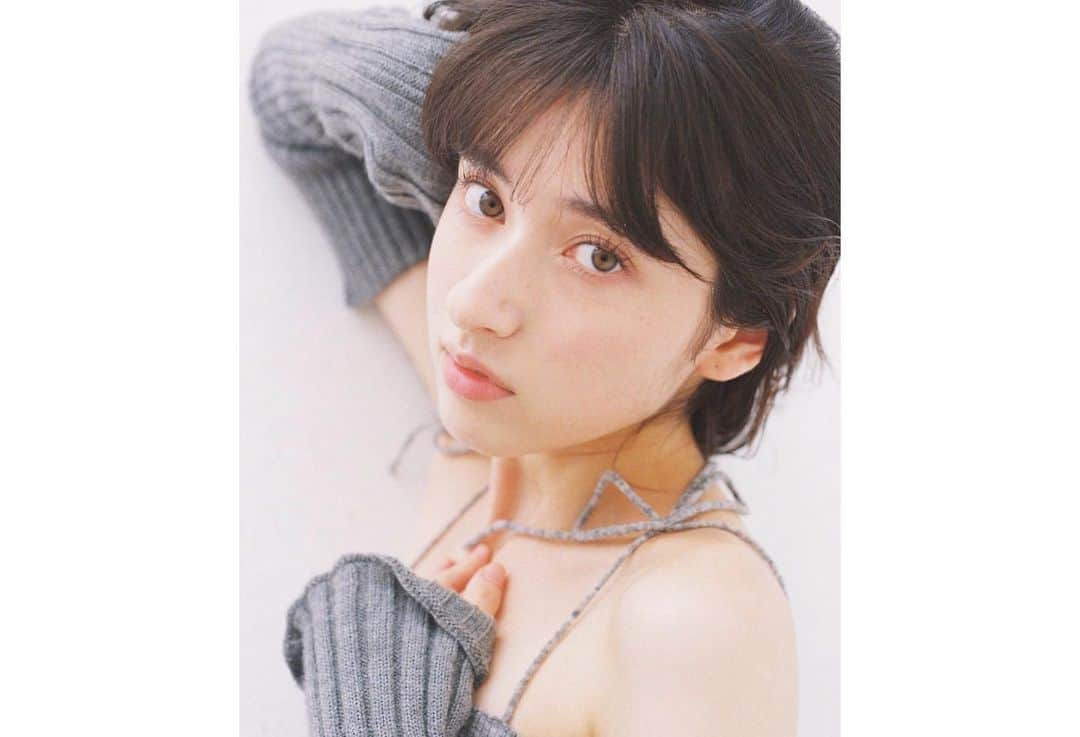 LINA（吉村リナ）さんのインスタグラム写真 - (LINA（吉村リナ）Instagram)「𝘕𝘦𝘸 𝘱𝘳𝘰𝘧𝘪𝘭𝘦𝘴♡  宣材写真を更新しました！  とっても情熱的でパワフルなアーティスト撮影チームの皆さんへ、心からの感謝です🙏💫 𝘚𝘱𝘦𝘤𝘪𝘢𝘭 𝘵𝘩𝘢𝘯𝘬𝘴 𝘵𝘰 𝘵𝘩𝘪𝘴 𝘢𝘮𝘢𝘻𝘪𝘯𝘨 𝘢𝘳𝘵𝘪𝘴𝘵 𝘵𝘦𝘢𝘮!!♡  𝙋𝙝𝙤𝙩𝙤𝙜𝙧𝙖𝙥𝙝𝙮 @kunomirei   𝙎𝙩𝙮𝙡𝙞𝙨𝙩 @masumi_yakuzawa   𝙃𝙖𝙞𝙧 & 𝙢𝙖𝙠𝙚-𝙪𝙥 @mariakaneko_   #photoshoot  #作品撮り #未来リナ #linamirai」10月22日 5時57分 - lina3336