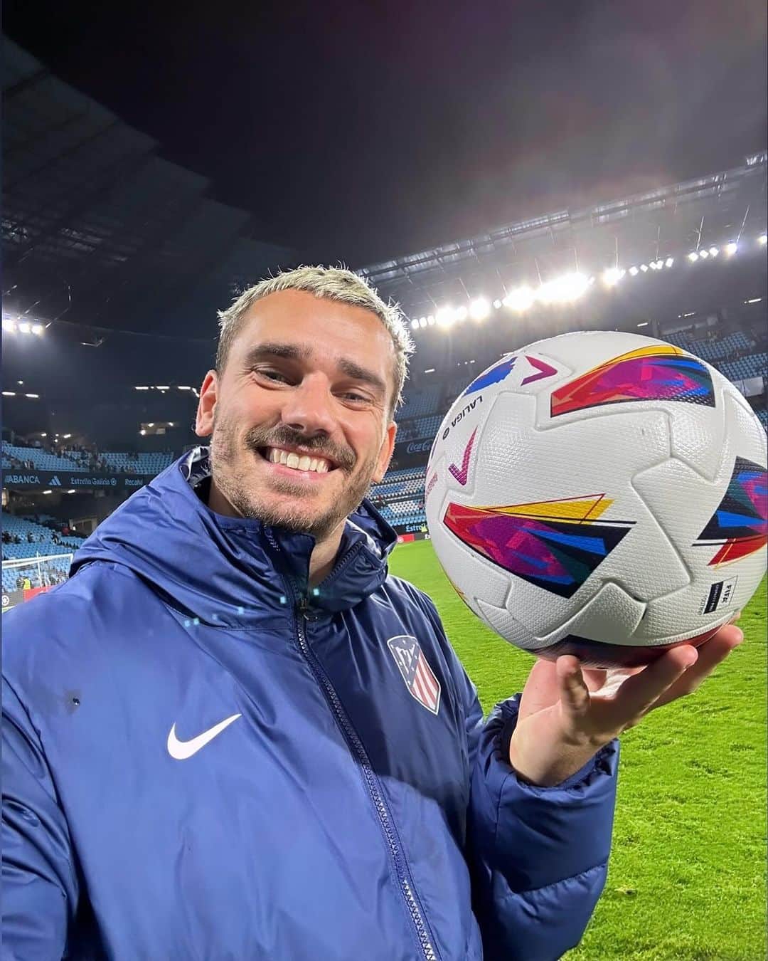 アトレティコ・マドリードのインスタグラム：「Hat-Grizi 🤙⚽️」