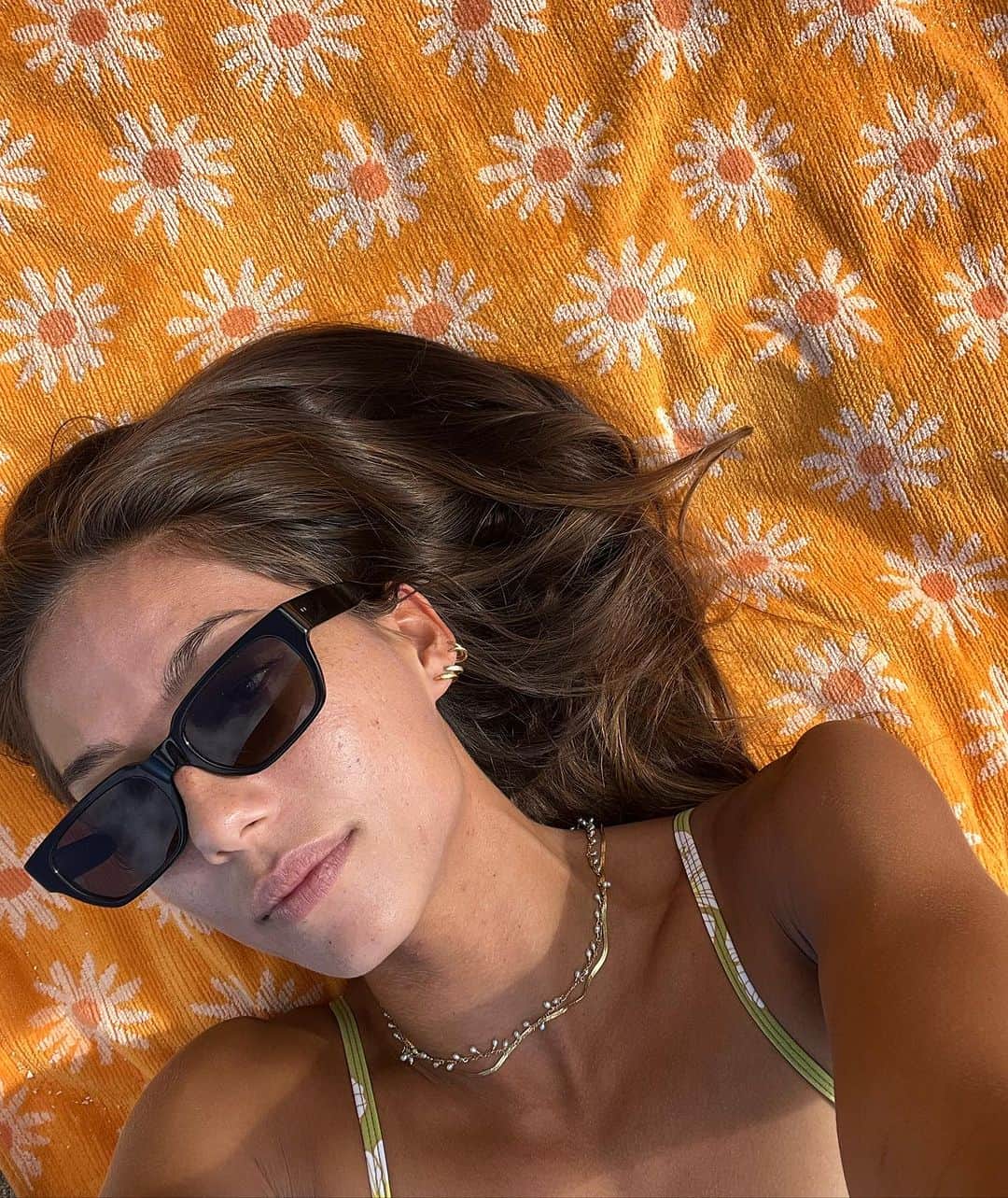 マリア・マーフィーのインスタグラム：「Can’t live without 🌞 @slowtide」