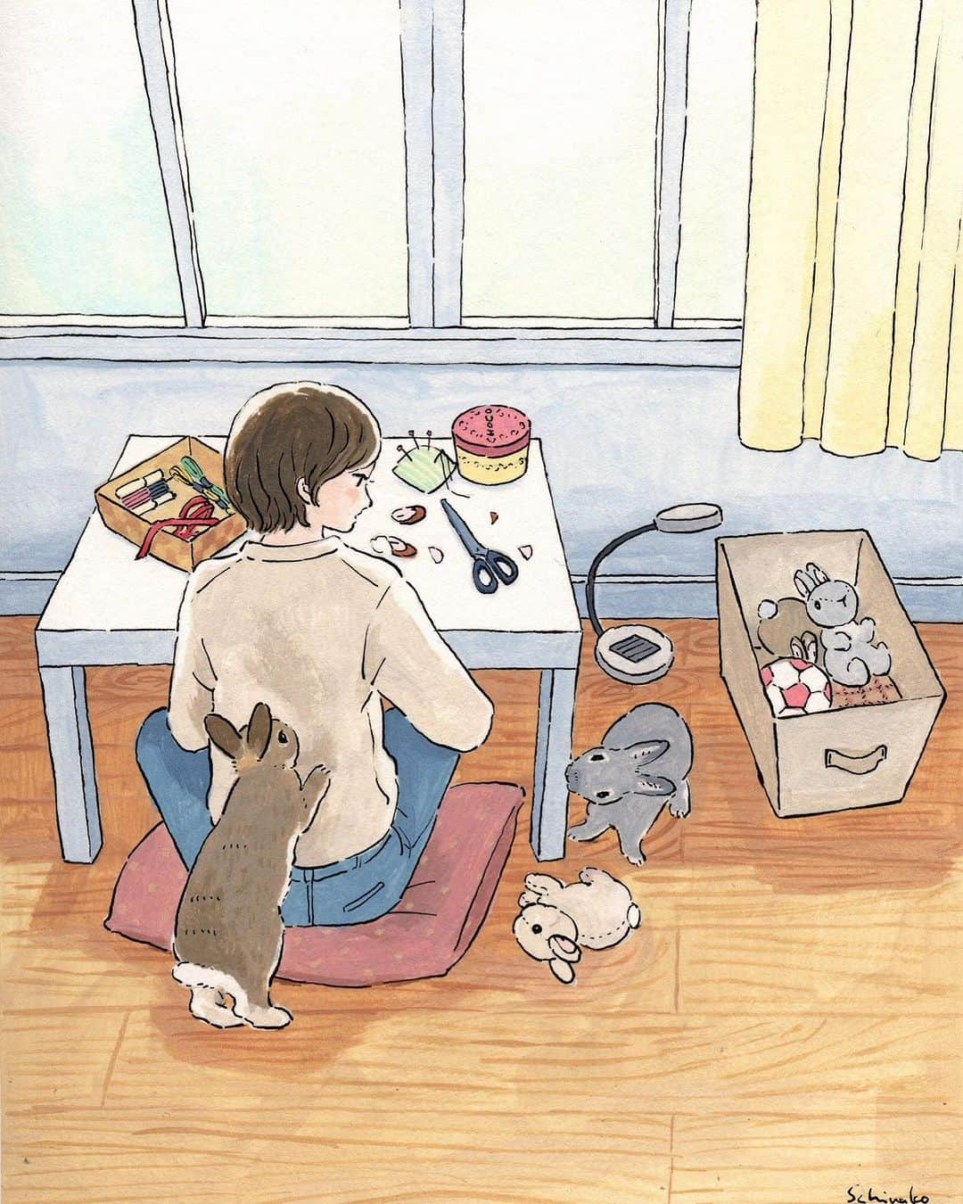 森山標子(しなこ)/Schinakoのインスタグラム：「Making with rabbits🐇🐇 うさぎと制作中🪡」