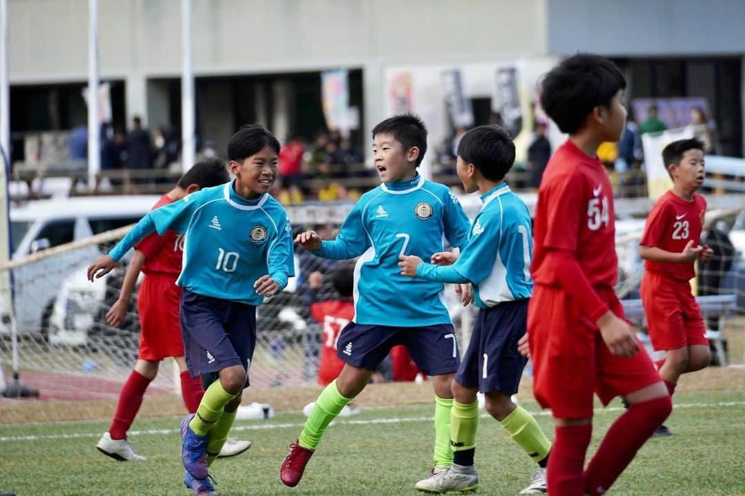 sfidaのインスタグラム：「. ASAIHOME presents Challenge League Championship Powered by sfida  PHOTO GALLERY📸 #GAREINO清水 vs #REGISTATSUKUBA  #イーグルス vs #大森FC  @challenge__league  #sfida #スフィーダ #サッカー #チャレンジリーグ #ChallengeLeague」