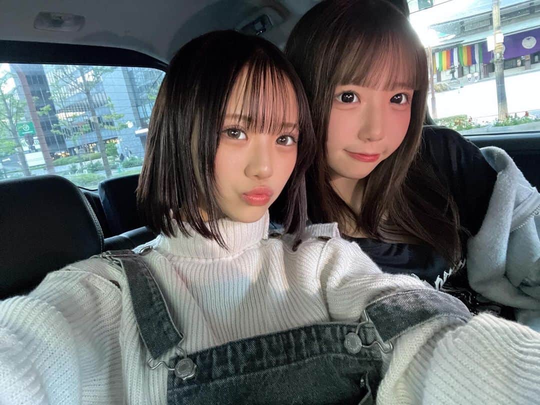 みつきなんだよねのインスタグラム：「2年ぶりにいとこと会った〜♡ お互いめっちゃ垢抜けてて感動した😭✨️ 全然遊び足りんかったから、次はお泊まりしたいな〜」