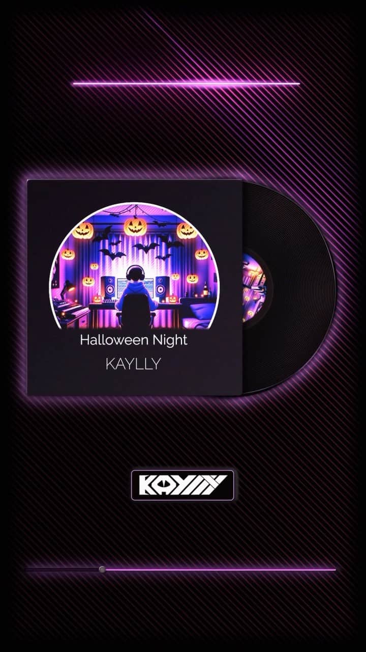 KAYLLYのインスタグラム：「#Halloween  #musicproducer  #dancemusic #ハロウィン #beatmaker #chillhop  #ビートメイカー」