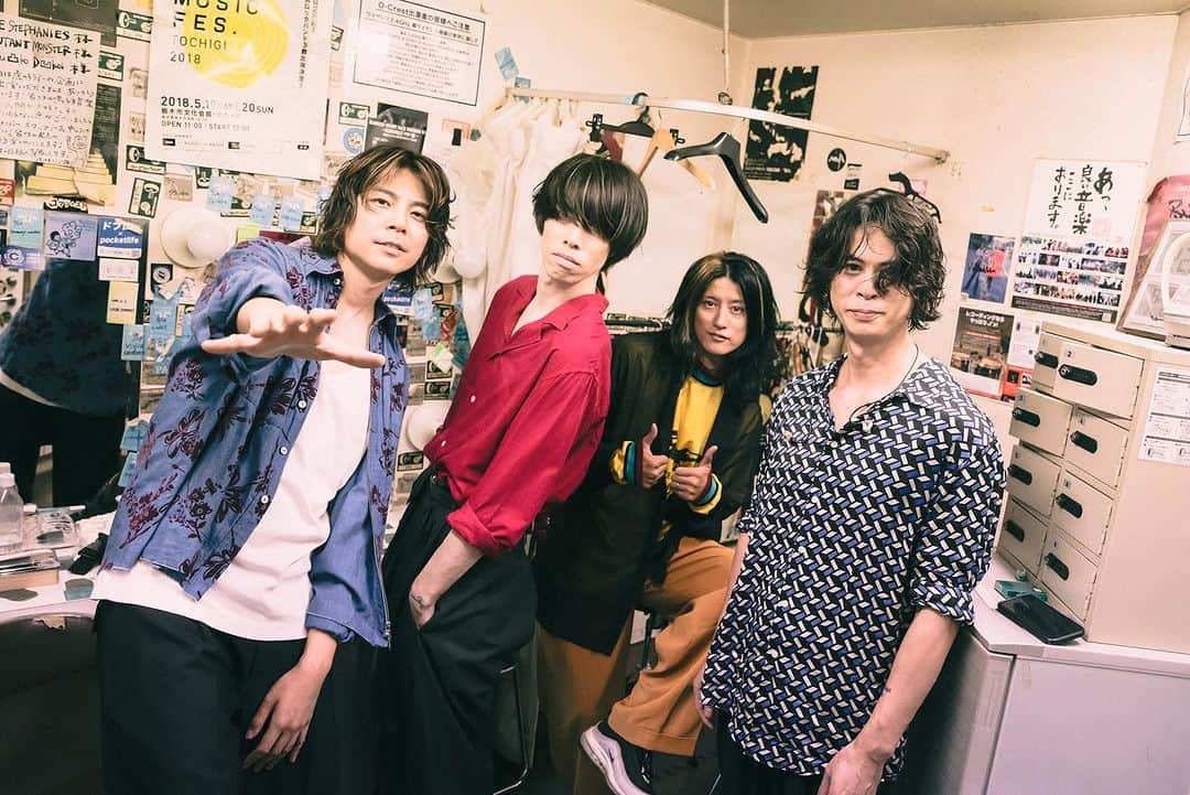 のインスタグラム：「crestありがとう‼️  来月もcrestお世話になります🙇‍♀️ 来月もthank you sold out❗️  12月はまだチケットありますのでよろしくお願いします🤲  #LEGOBIGMORL」