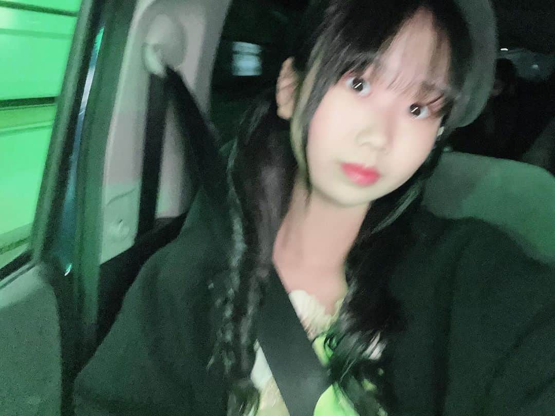 のインスタグラム：「🖤🖤🖤 .  .  .  .  .  . #アイドル#おーえすけー#松永あいか#中学生#可愛い#大須#09#14歳#いいねしてほしい#中2#拡散希望#jc#推して#黄緑色担当#大須商店街」