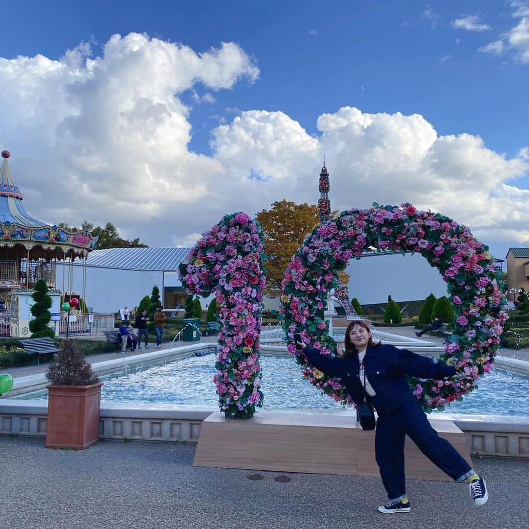 土性沙羅のインスタグラム：「.  初富士急🎢 天気も良いし楽しいしでハッピーな一日でした◎  涼しくなってきたので行動力高め🎃」