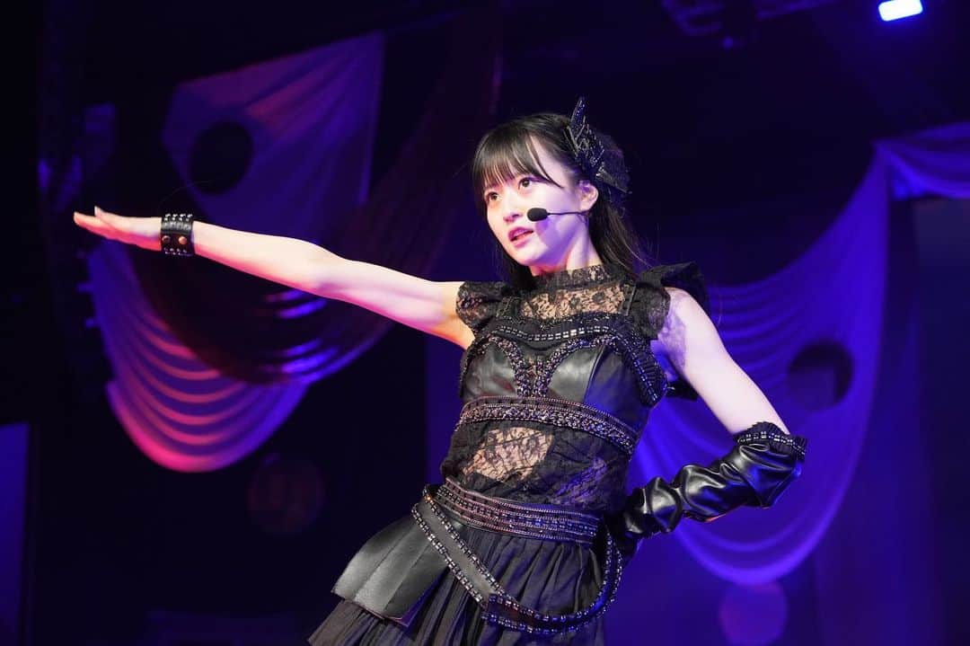 AKB48 Officialさんのインスタグラム写真 - (AKB48 OfficialInstagram)「. ♡- - - - - - - - - - - - - - - - - - - -ഒ˖° ⁡ ˗ˏˋ #AKB48武道館 コンサートˎˊ˗ 新生 #AKB48 お披露目の3️⃣日目💡 ありがとうございました🙌🏻💕 ⁡ 新衣装での初パフォーマンス🎀💗 2018年以降の楽曲のみでの公演🤍🎧 そして❕ #AKB19期生 オーディション の開催が発表されました👶🏻🫧 ⁡たくさんのご応募をお待ちしております💌♡ ⁡ 新生AKB48の魅力が詰まった 明るく楽しい最終日となりました💬🎀 ⁡ 本日のアーカイブ配信は Huluストアからご覧ください📎❣️ https://bit.ly/3PSf41P まだまだ3日間の余韻に浸りましょう➰🫠 ⁡ ♡- - - - - - - - - - - - - - - - - - - -ഒ˖°」10月22日 21時52分 - akb48