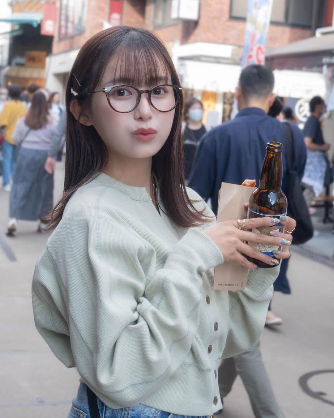 後藤佑紀さんのインスタグラム写真 - (後藤佑紀Instagram)「鎌倉ビール飲んでうぃーのやつ🍻  tops: @mutaracing_wear 💚🧶 前は閉めても開けてもよき😌 胸元のmutaロゴがかわいい🥹   #muta #mutaracing #mutamarine  #ゴルフウェア #レースクイーン #mutaracingfairies #pr #鎌倉 #鎌倉食べ歩き #鎌倉観光」10月22日 22時04分 - kinochan0219