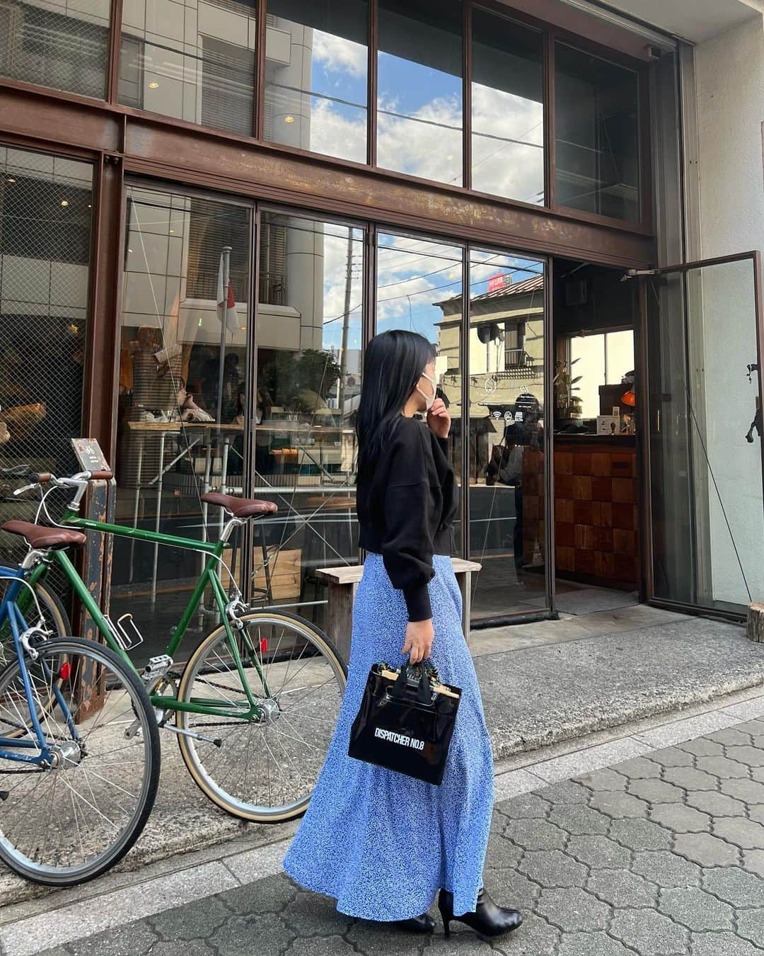 山田菜々のインスタグラム：「早起きして蔵前で朝活☕️✨ 夜早く寝て朝活動するのがすき☺️！」