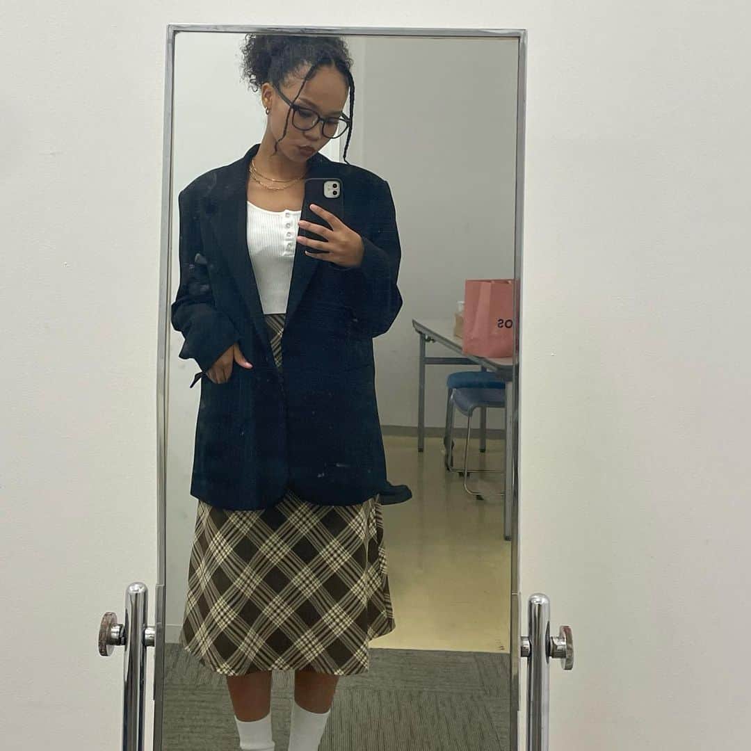 miyouさんのインスタグラム写真 - (miyouInstagram)「🤎‎🤍✨    #miyouのおようふく」10月22日 22時02分 - lgm_miyou_official