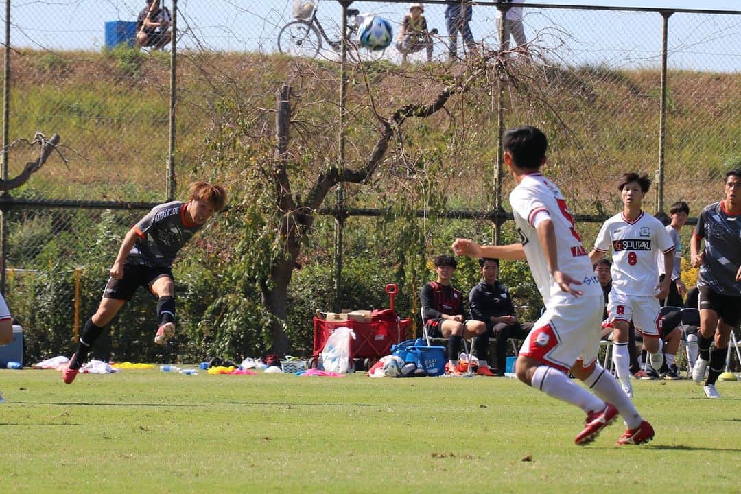 愛媛FCさんのインスタグラム写真 - (愛媛FCInstagram)「#愛媛FC TRM結果⚽ 📅10/22(日) 🆚#三菱自動車水島FC 🏟#サンパーク 🕕45分×2本  ◆1本目 愛媛 4-1 三菱 7'失点 17'#ベンダンカン 35'OG 37’#深堀隼平 42’深堀隼平  ◆2本目 愛媛 2-2 三菱 3'#吉田晴稀 14'失点 29'#升掛友護 42'失点  三菱水島FCの皆さまありがとうございました🔥  #ehimefc」10月22日 13時29分 - ehimefc12