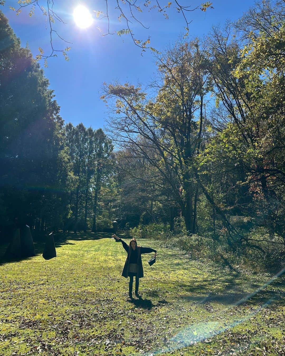 麻生あくらのインスタグラム：「Lovely Autumn 🍂🍁🍇💋  #karuizawa #akurarobe #autumn」