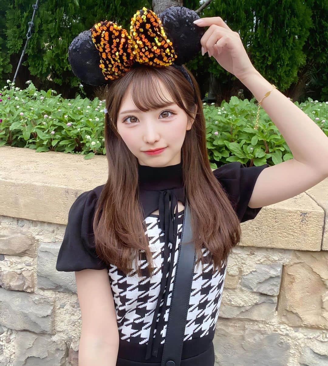 里仲ゆいのインスタグラム：「ハロウィンディズニー最高だった🎃🦇🕸 ・ ・  #disney #disneysea」