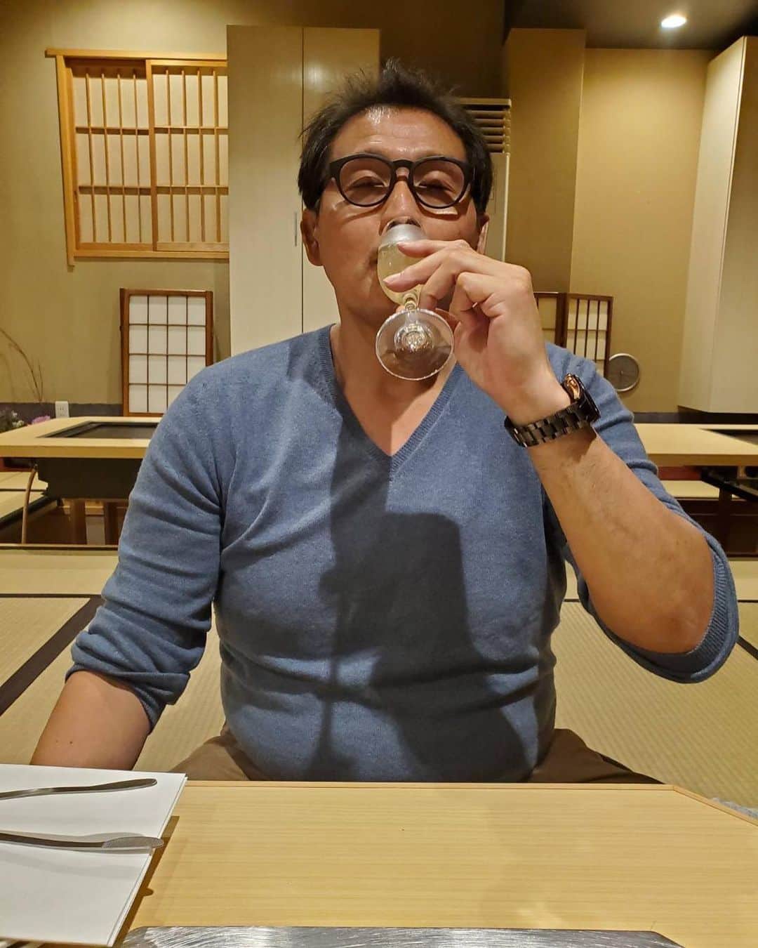 貴乃花光司さんのインスタグラム写真 - (貴乃花光司Instagram)「江戸の街　人形町　お好み焼き、鉄板焼きを食する。豊洲市場直送の食材です。」10月22日 14時49分 - takanohana__official