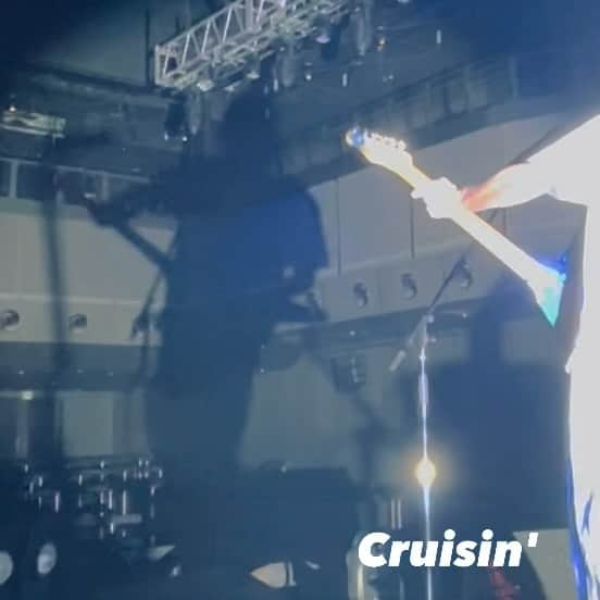 長岡亮介のインスタグラム：「ペトロールズはツアー"Cruisin'"中。  #ペトロールズ」