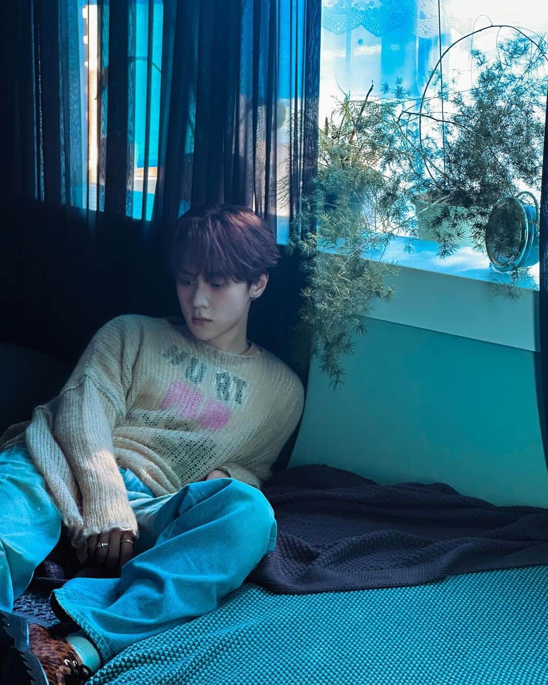 クン（KUN）さんのインスタグラム写真 - (クン（KUN）Instagram)「I just wanna lay in my bed~」10月22日 16時13分 - kun11xd