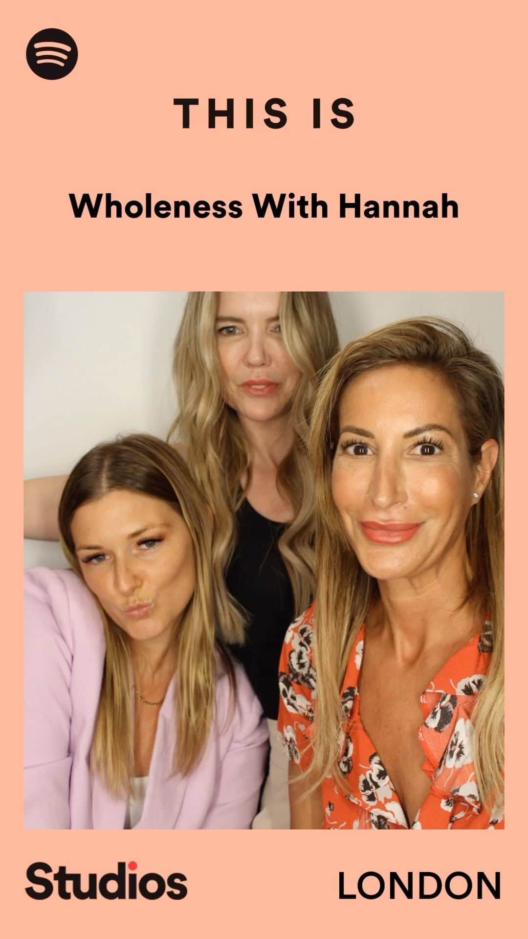 ローラ・プラデルスカのインスタグラム：「Well this was fun ✨✨✨  I chatted to @lpradelska and @annalancastertherapy recently at @spotifyuk all about Laura’s personal journey with insomnia and how its led her to create the amazing sleep and meditation app ‘Stil’. Anna tells us all about the scientific importance of sleep for our mental, physical and all kinds of health really 🧠 and I share my personal experience with sleep (lack of in my old life) and how I make it an absolute priority now.  We dive into all sorts of wonderful stories and thank you to Laura for being so vulnerable and open. I cant wait to share the episode with you all on Wednesday 25th October 💖✨」