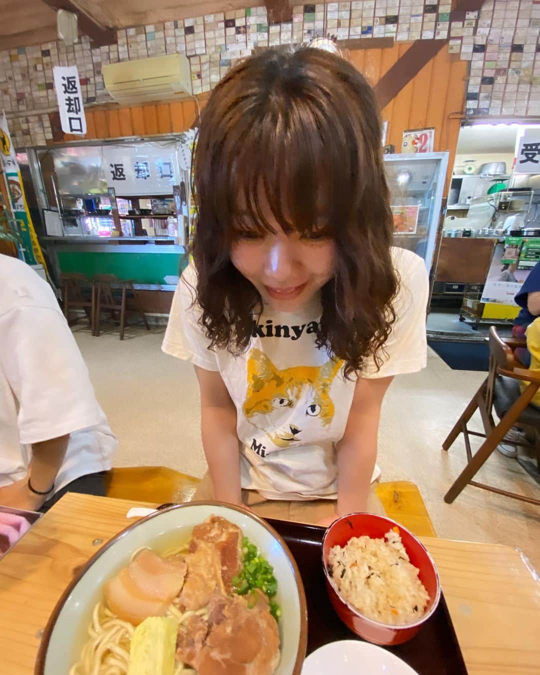 眉村ちあきさんのインスタグラム写真 - (眉村ちあきInstagram)「海入ったら沖縄そば🍜」10月22日 17時51分 - chichiyan1207