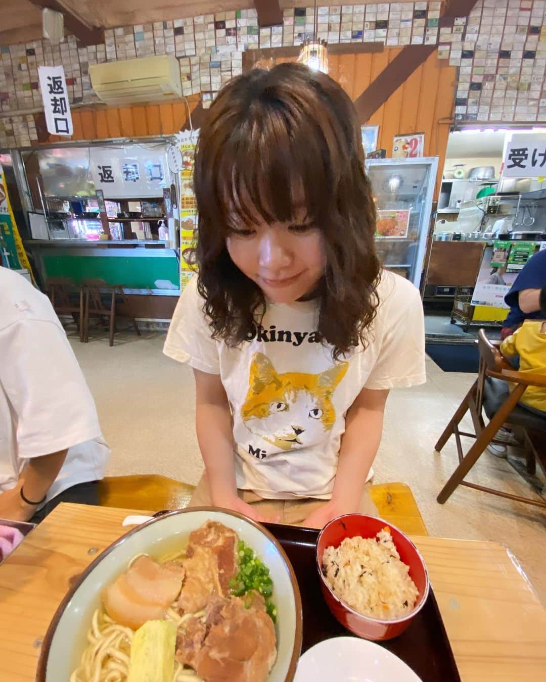 眉村ちあきさんのインスタグラム写真 - (眉村ちあきInstagram)「海入ったら沖縄そば🍜」10月22日 17時51分 - chichiyan1207