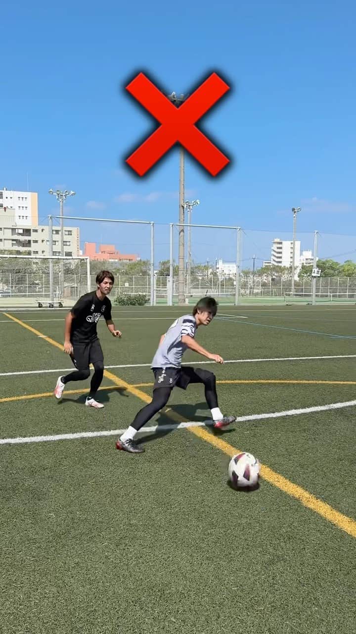 タクヤのインスタグラム：「Off-the-ball movement to score a goal!🔥 ⁡ ゴール前の有効なオフザボールの動きの一つ🔥 ⁡ @regate_takuya」