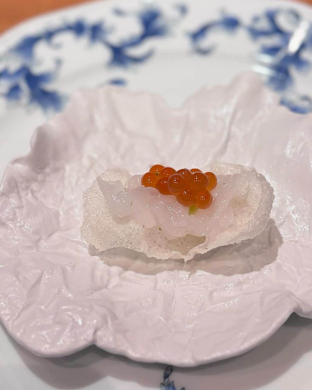 ケス Keisuiさんのインスタグラム写真 - (ケス KeisuiInstagram)「3度目の @goh_f さんへ。 秋メニュー、めちゃ良かったです。  （サービスショットあり🤫）  #福岡の西陽 #外を歩けば福山くん #ごうさんを知らない人は福岡にはいない」10月22日 17時58分 - keisui