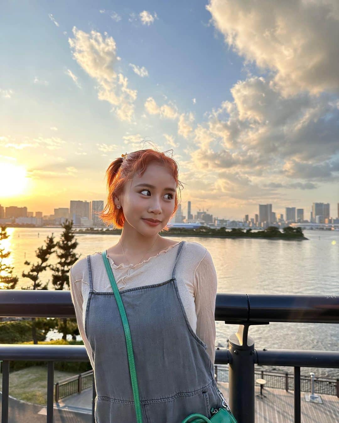 田辺莉咲子さんのインスタグラム写真 - (田辺莉咲子Instagram)「Recently me 1:Today 2:NARS holiday collection party 3: Matinkim Japan alone popup  4:Dr.Martin popup party 5:Shooting off-shot  #nars #コスメ　#クリスマスコフレ　#drmartens #matinkim #holidaycollection #holiday」10月22日 17時59分 - risako_tanabe
