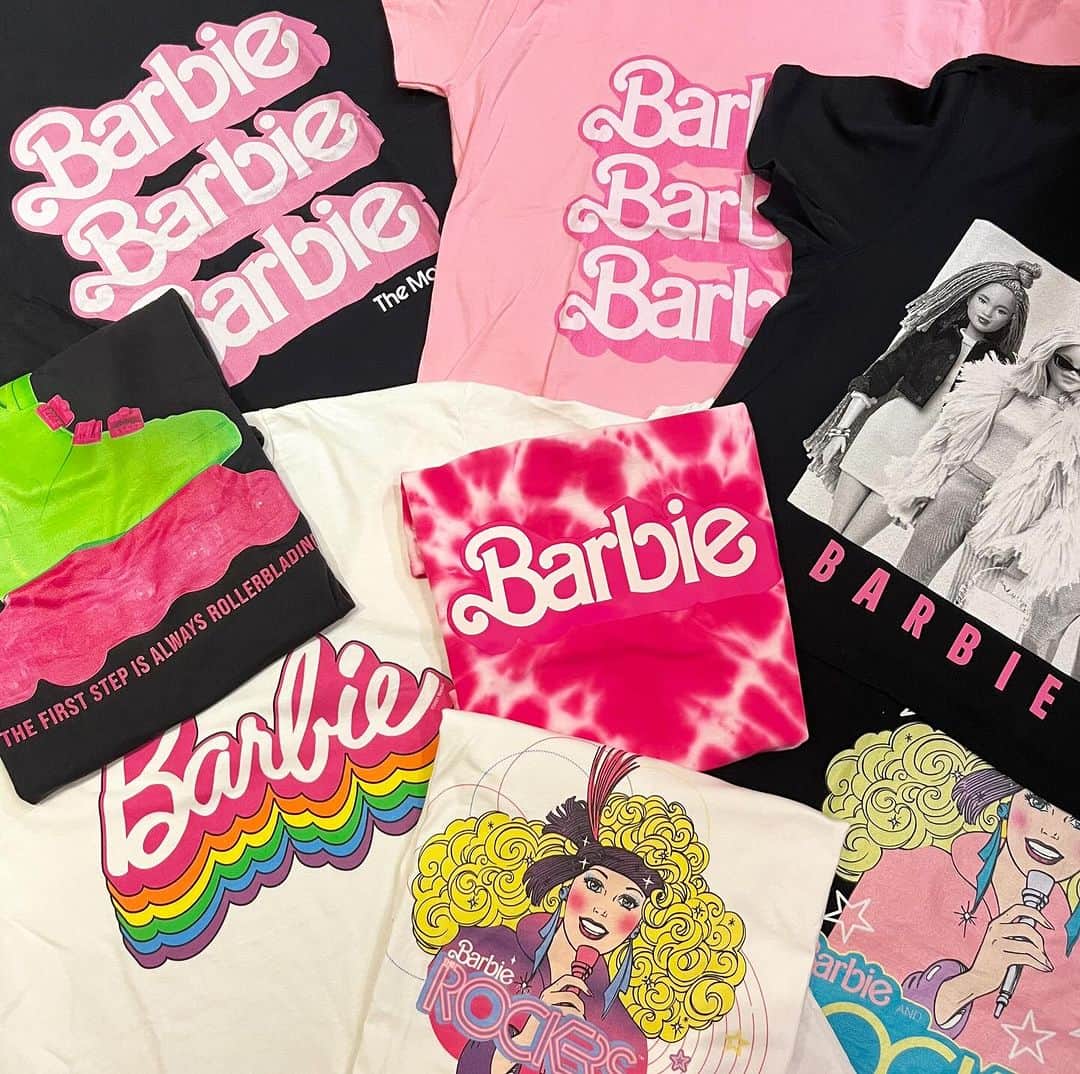 おもちゃやSPIRALのインスタグラム：「Barbie Teeたくさん入荷しました！  どれも可愛いプリントです🩷✨」