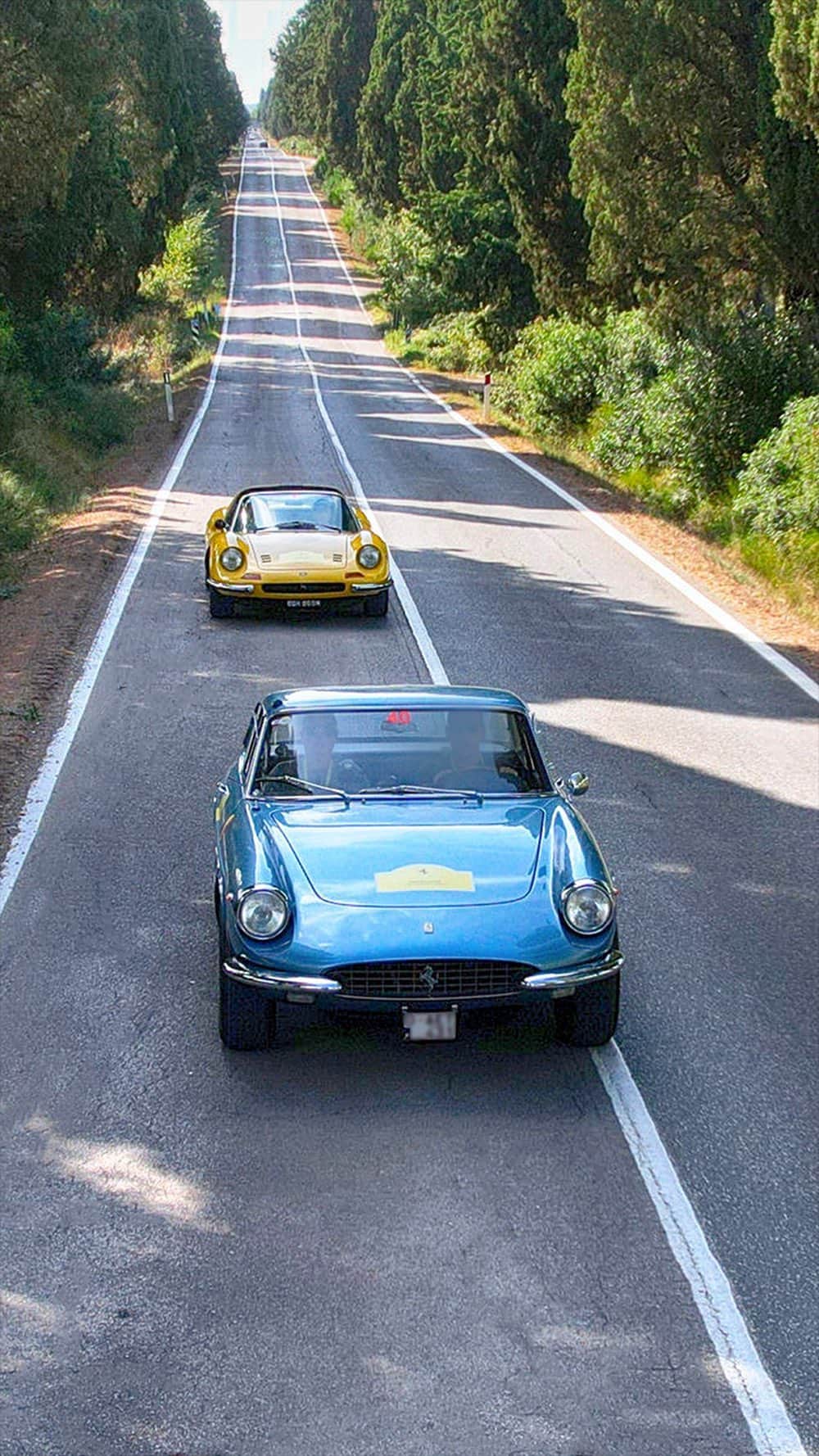 フェラーリのインスタグラム：「Back to when it all started.   #FerrariCavalcadeClassiche #Ferrari」
