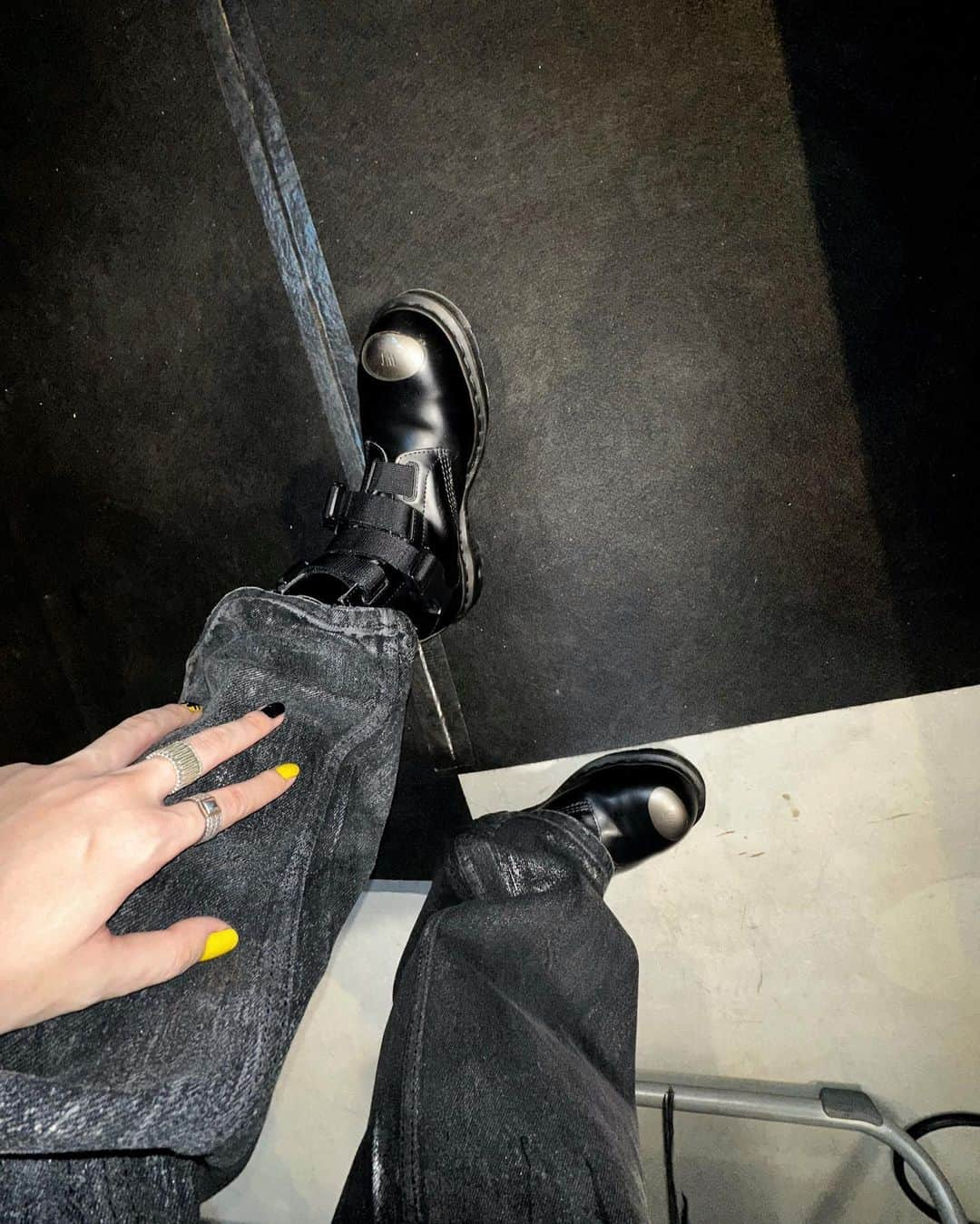 Novel Coreさんのインスタグラム写真 - (Novel CoreInstagram)「⁡ Dr. Martens @drmartensofficial  MADE STRONG TOKYO ⁡ 最高の2日間をありがとう🖤💛 ⁡ 日本のヘッドライナーとしての出演、光栄でした。 次はTHE WILL RABBITSも連れてやりたい🎸 ⁡ BIG LOVE @drmartensofficial @drmartens_japan 🌏 ⁡ #WEAREMADESTRONG」10月22日 19時12分 - iamnovelcore