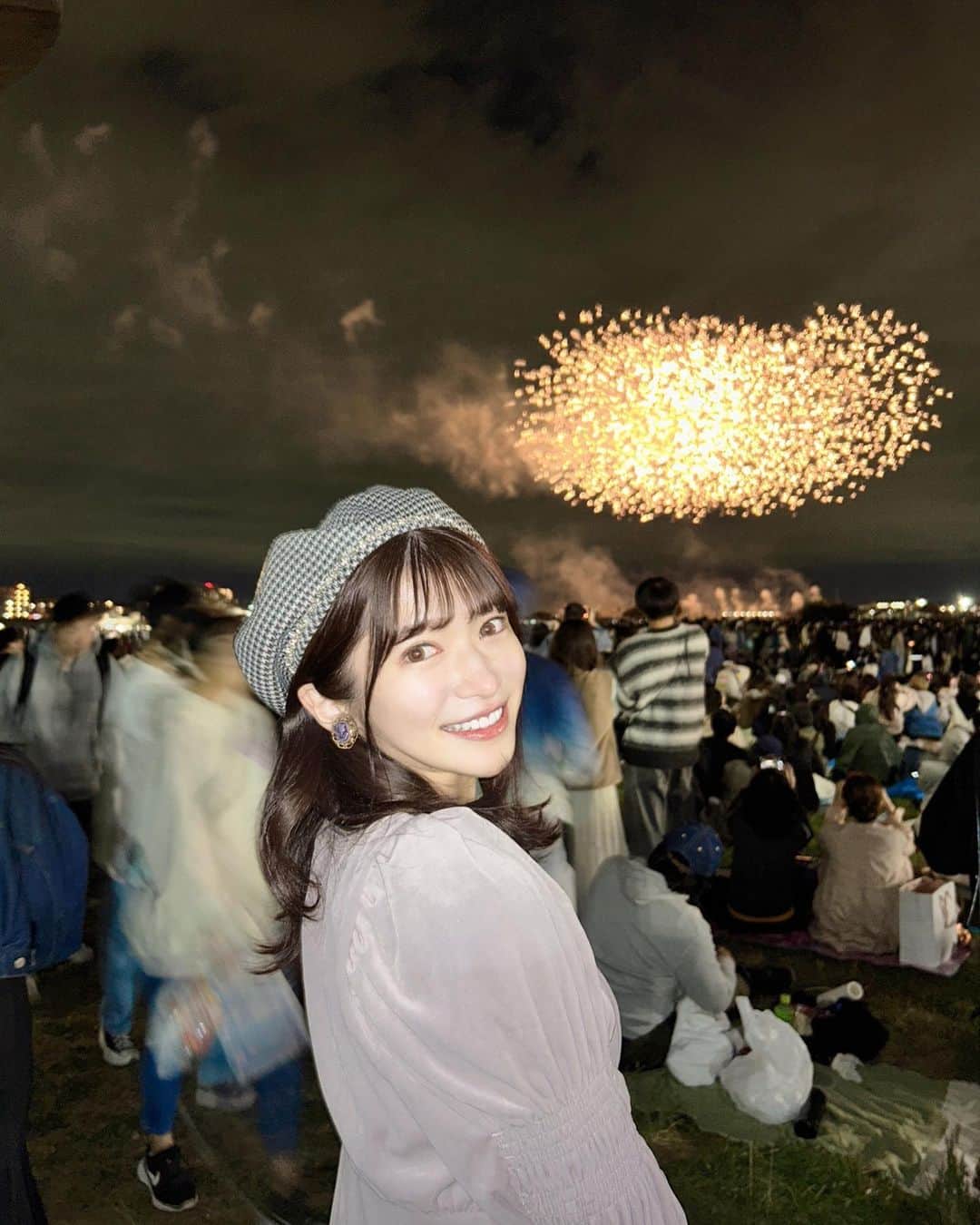 渚志帆さんのインスタグラム写真 - (渚志帆Instagram)「世田谷区たまがわ花火大会🎇  キラッキラ🌟🌟🌟 秋の夜の最高のひとときでした！！！」10月22日 20時00分 - totsuka_ruu