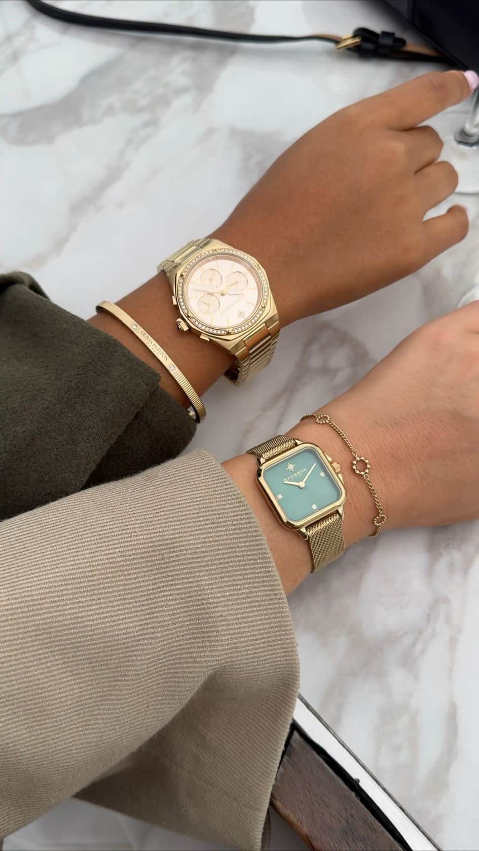 Olivia Burtonのインスタグラム：「The gorgeous @wear.jutieats and @itsolivialevett share their favourite moments from their day out in London.   Head to our Covent Garden store or tap to shop our new #FW23 pieces.   #OliviaBurtonMoments #FriendMoments」
