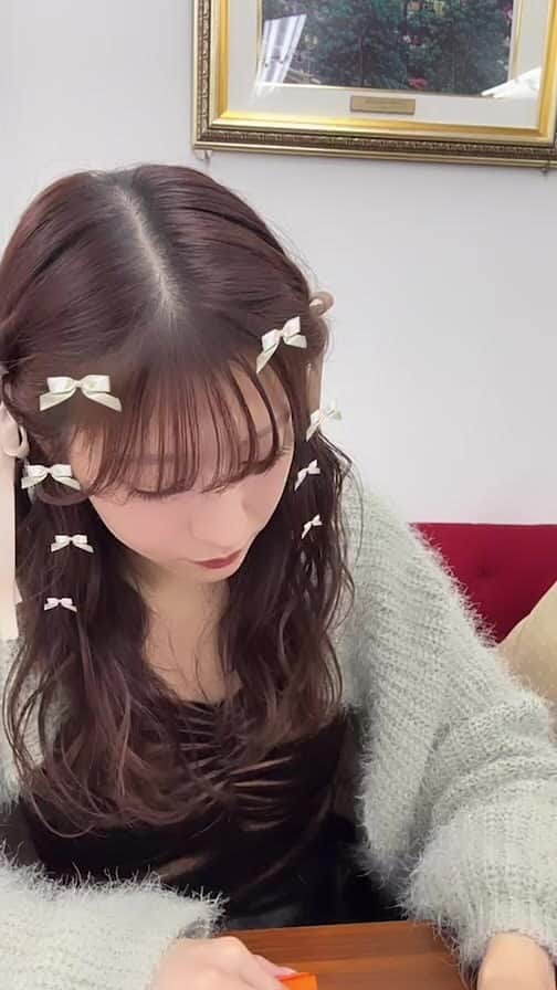 のインスタグラム：「オンラインチェキ会🎀」