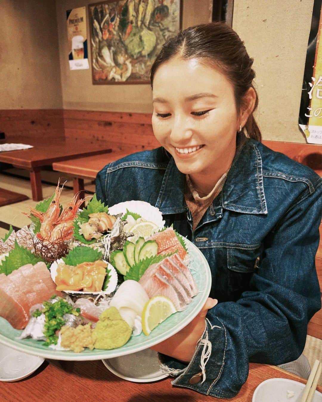 松田詩野のインスタグラム：「Home🇯🇵🍣❤️‍🩹🈁(๑˃̵ᴗ˂̵) Next →🇵🇭🌴」