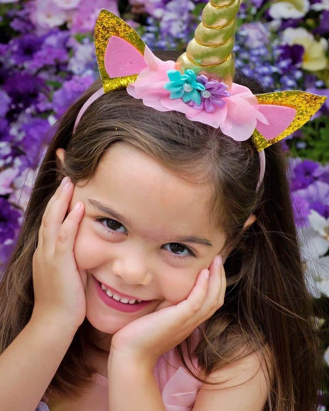 ホセ・マヌエル・フローレス・モレノさんのインスタグラム写真 - (ホセ・マヌエル・フローレス・モレノInstagram)「Feliz cumpleaños princesa !!  Que la vida siga llenándote de salud y alegría.  #Chloe #5   👸🏼🎂」10月22日 19時58分 - chicoflores